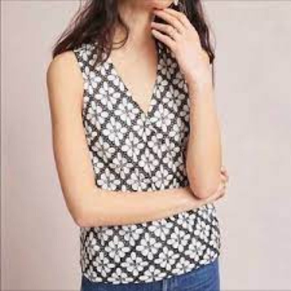 Maeve by Anthropologie Coralie Floral Eyelet Faux Wrap Sleeveless Shirt Size 12